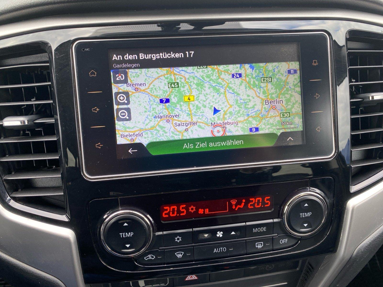 Mitsubishi L200 SELECT 2,2 DI-D Aut. TEMP+SHZ+KAMERA+DAB