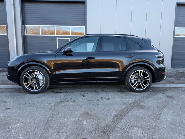 Porsche Cayenne Turbo+Alu 21"+Nachtsicht+PDCC+Matrix+WR+