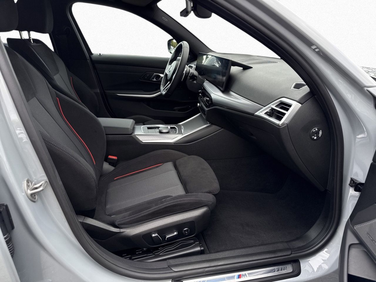 BMW 330 - Bild 13