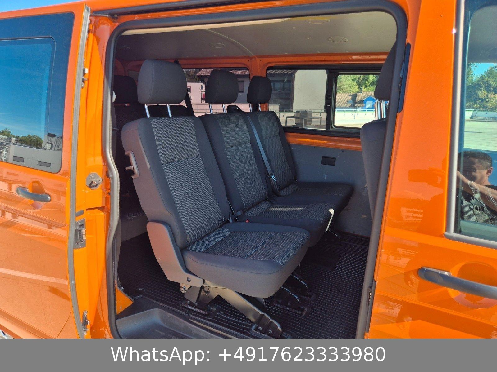Volkswagen T6.1 Transporter Kombi lang SH 1-Hand 9-Sitzer