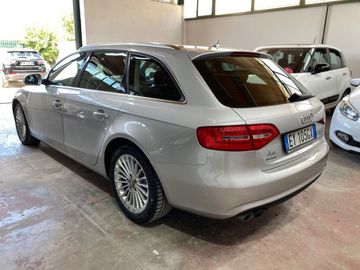Audi A4 - 4