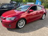 Lexus CT 200h - Lexus CT 200h: Automatik