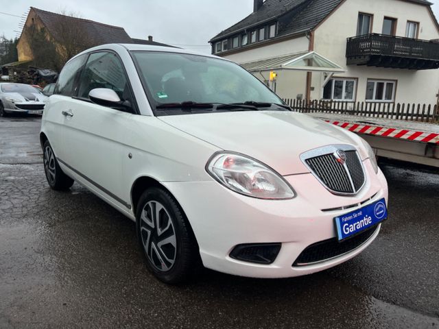 Oferta LANCIA Ypsilon 1.2 69 CV Unyca