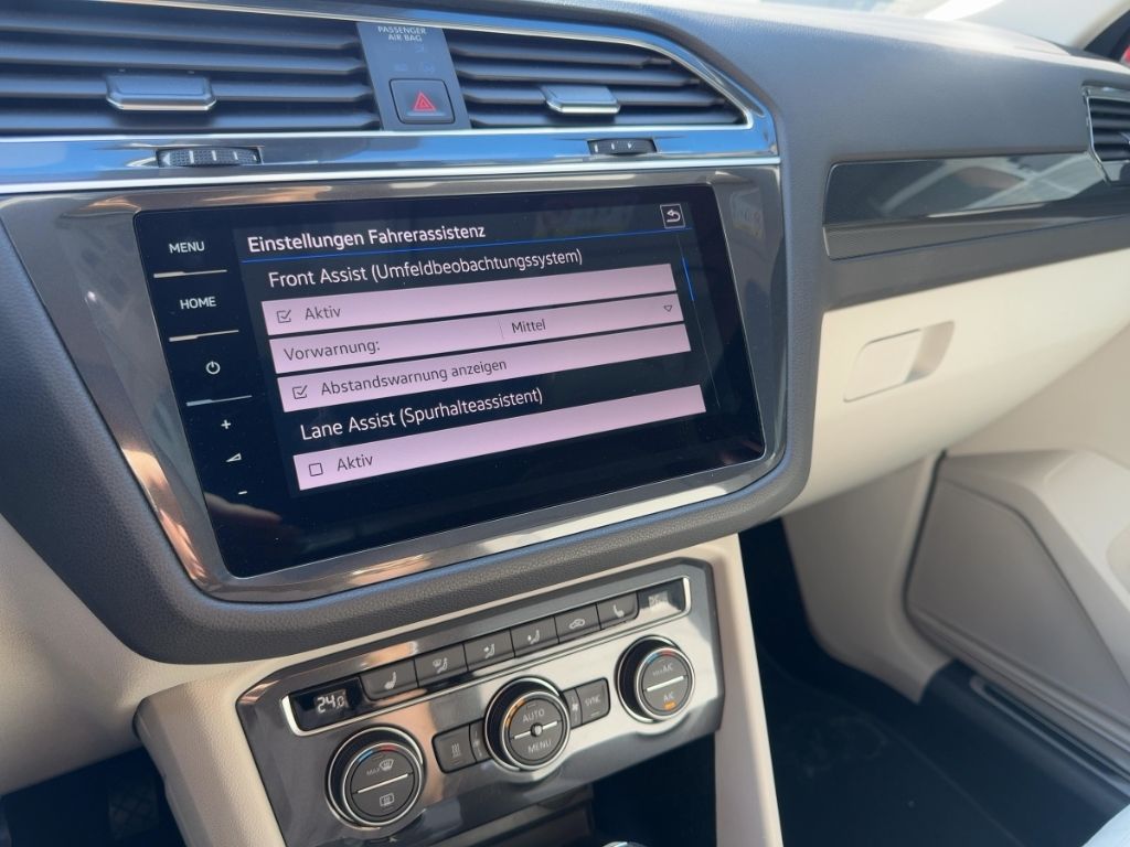 Fahrzeugabbildung Volkswagen Tiguan Allspace Highline 4Motion AHK Schwenkbar