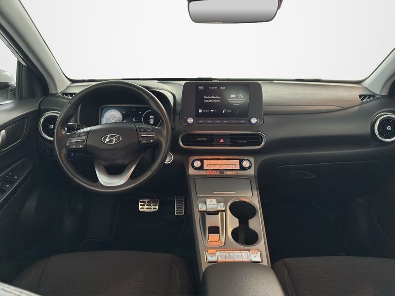 Fahrzeugabbildung Hyundai KONA EV SELECT KAMERA PDC ACC SITZHZG