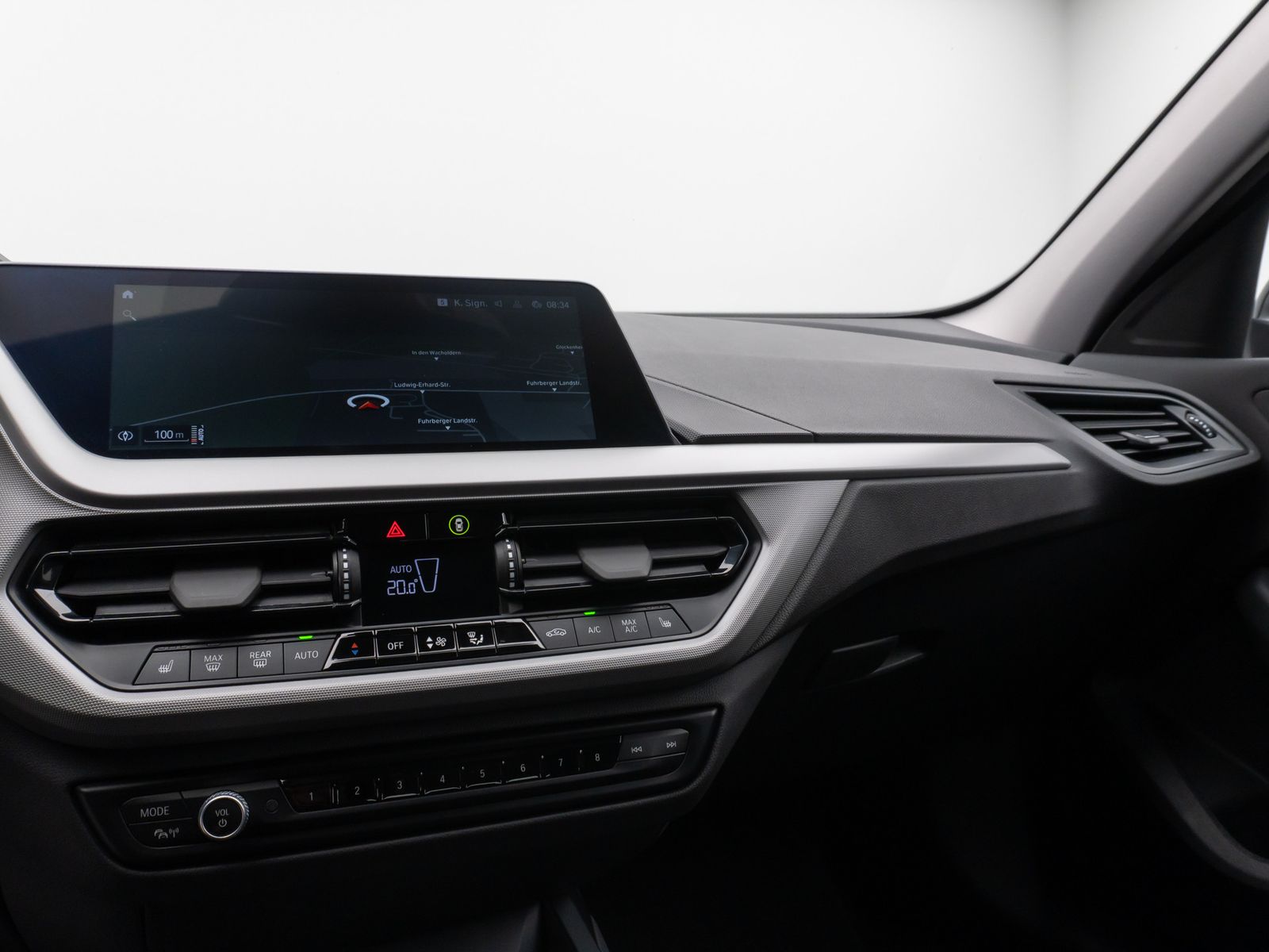 Fahrzeugabbildung BMW 116i CockPitPro DAB PDC LED Geschwindigkeitsreg