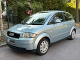 Audi A2 1.4 Kristallblau Metallic - Audi A2 Gebrauchtwagen in Hamburg