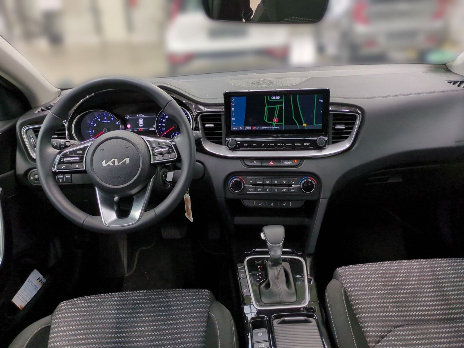 Fahrzeugabbildung Kia CEED_SW 1.5T 140 DCT7 VIS KOMF+ (NAV)