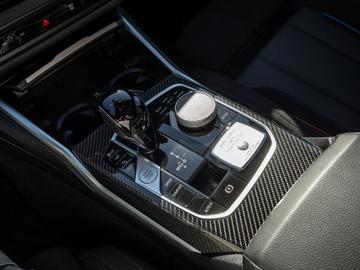2025 Alpina D4 缩略图 16