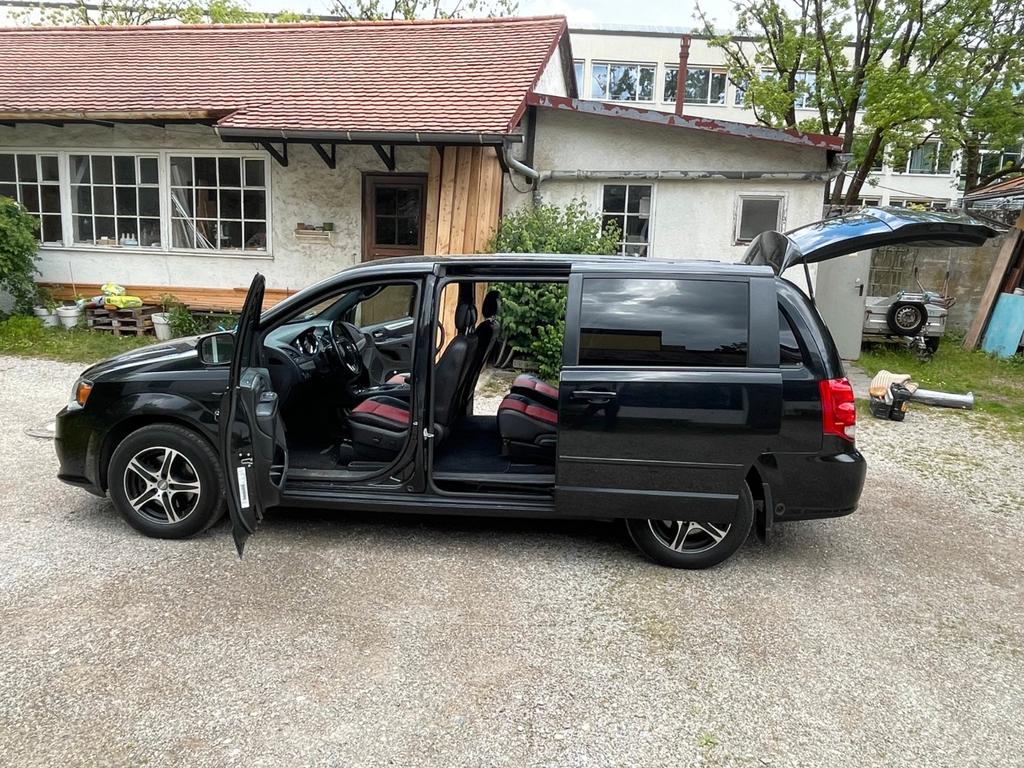 Dodge Grand Caravan