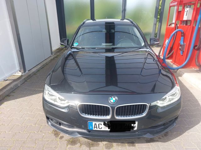 BMW 318d Touring -