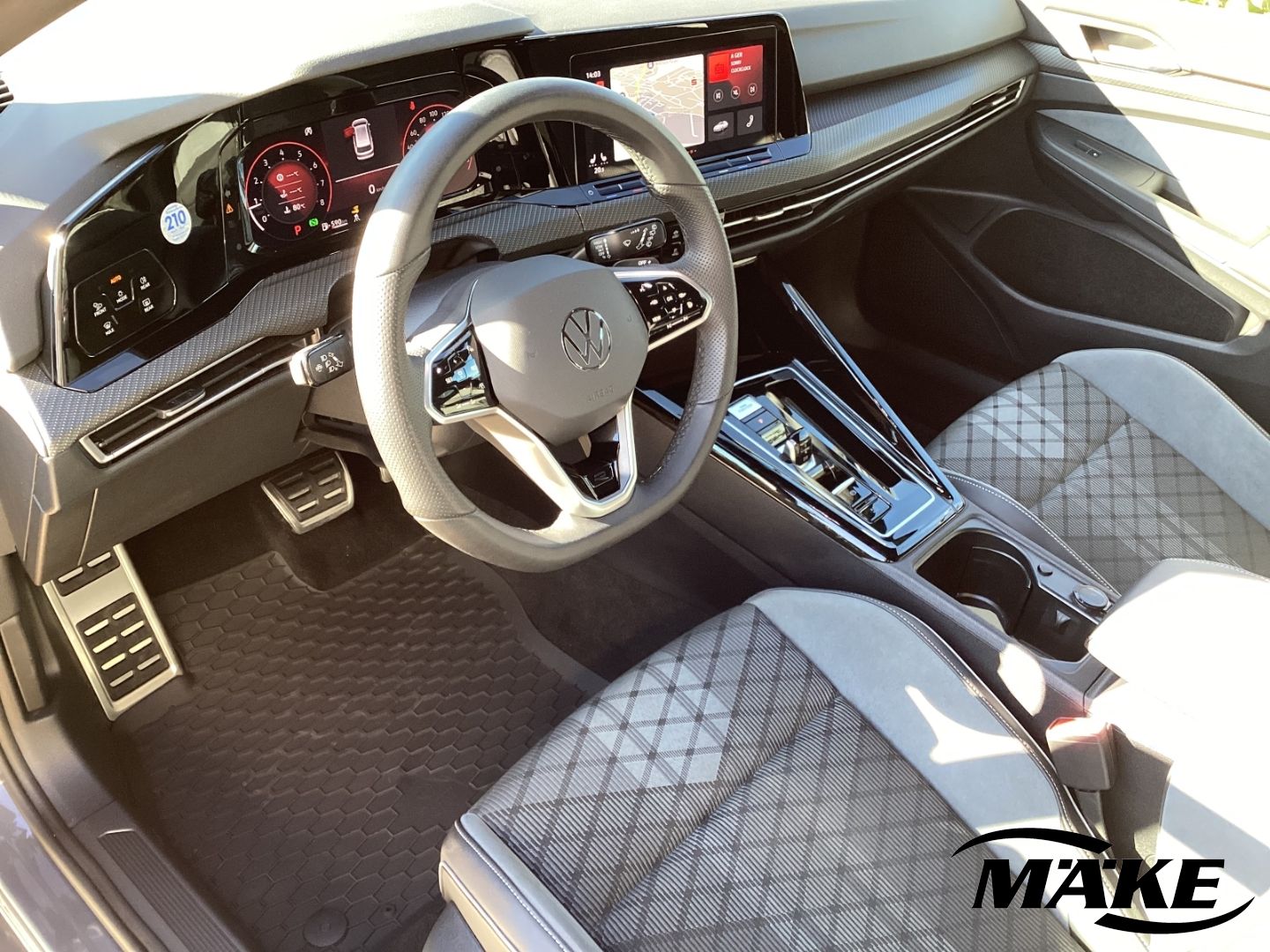 Golf Variant R-Line 2.0 TSI DSG ACC LED AHZV NAV