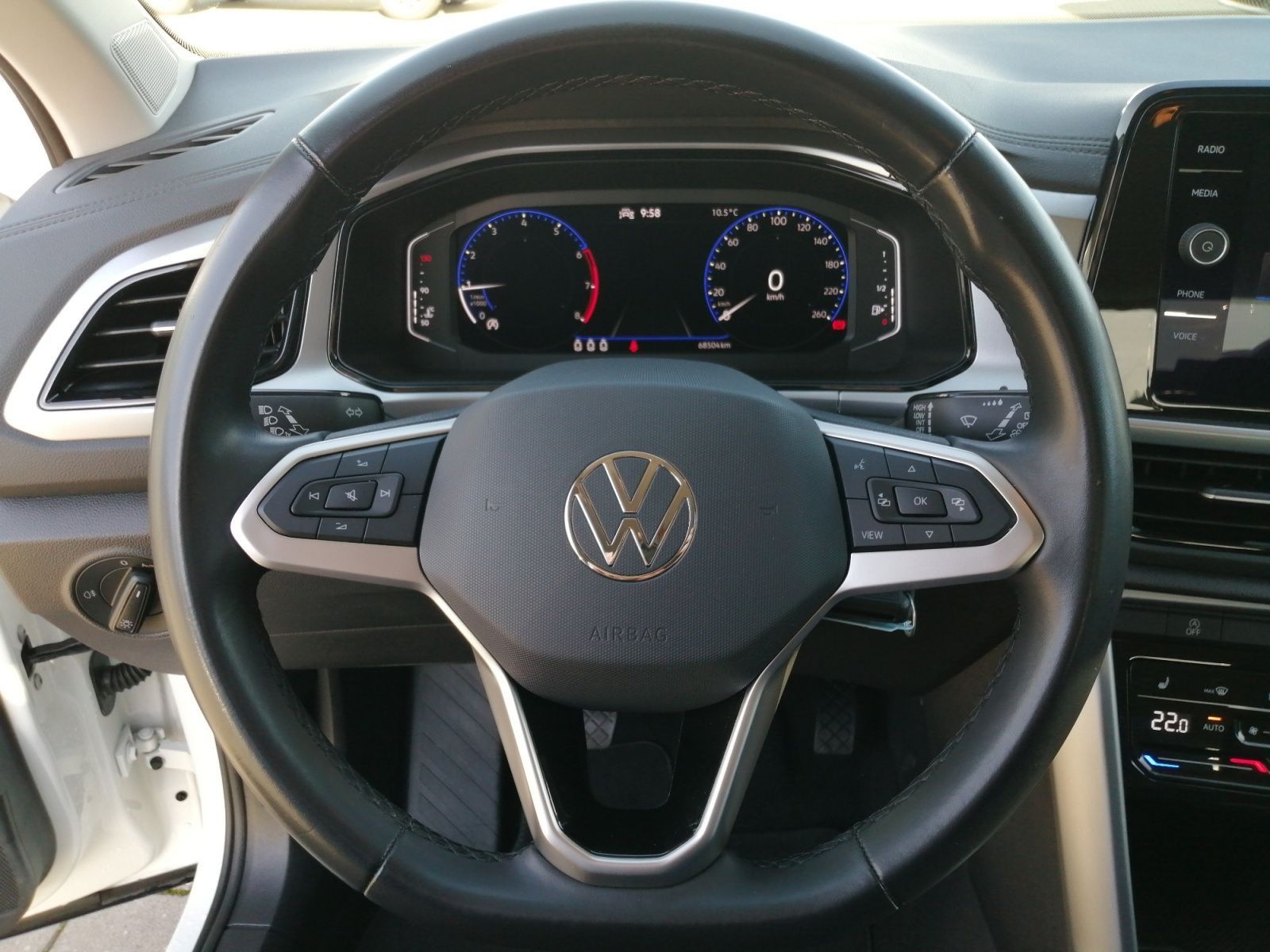 Volkswagen T-Roc - Bild 12