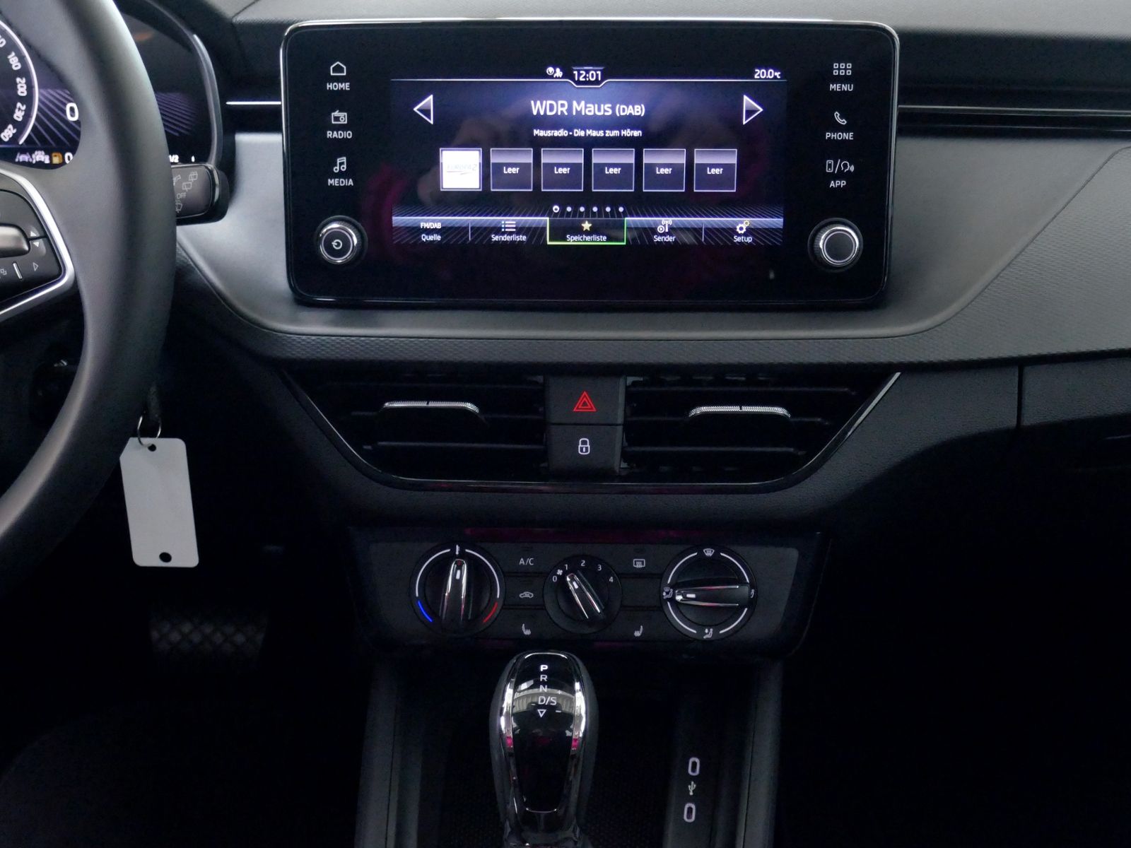 Fahrzeugabbildung SKODA Kamiq Essence 1.0 TSI DSG | LED PDC GRA App