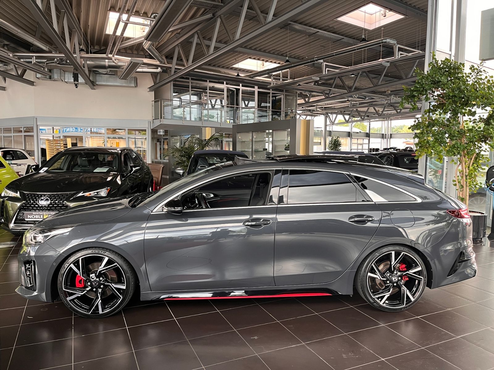 Fahrzeugabbildung Kia ProCeed GT PANO LED NAVI RFK ALU