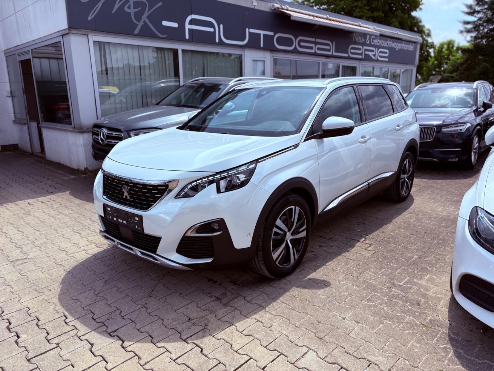 Peugeot 5008 PureTech 130 Allure|1.Hand|T-Leder|7-Sitze|