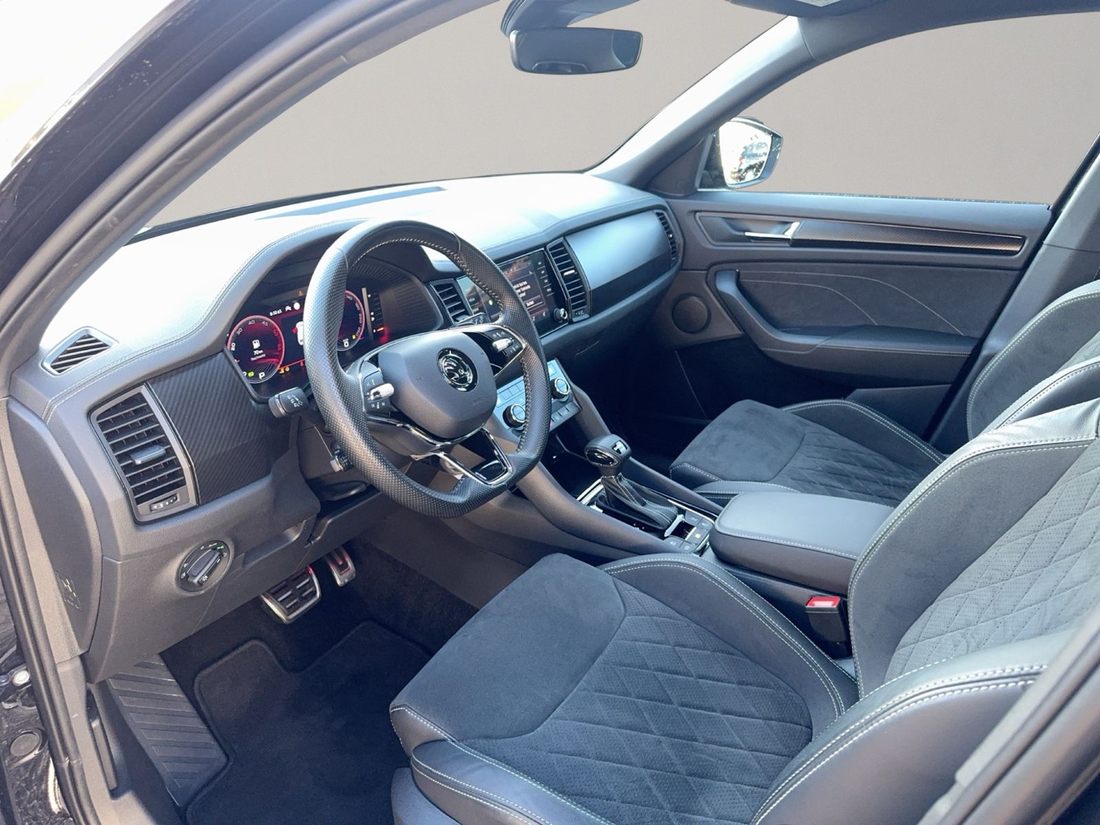 Kodiaq 2.0 TDI Sportline 4x4, AHK, Business Amun