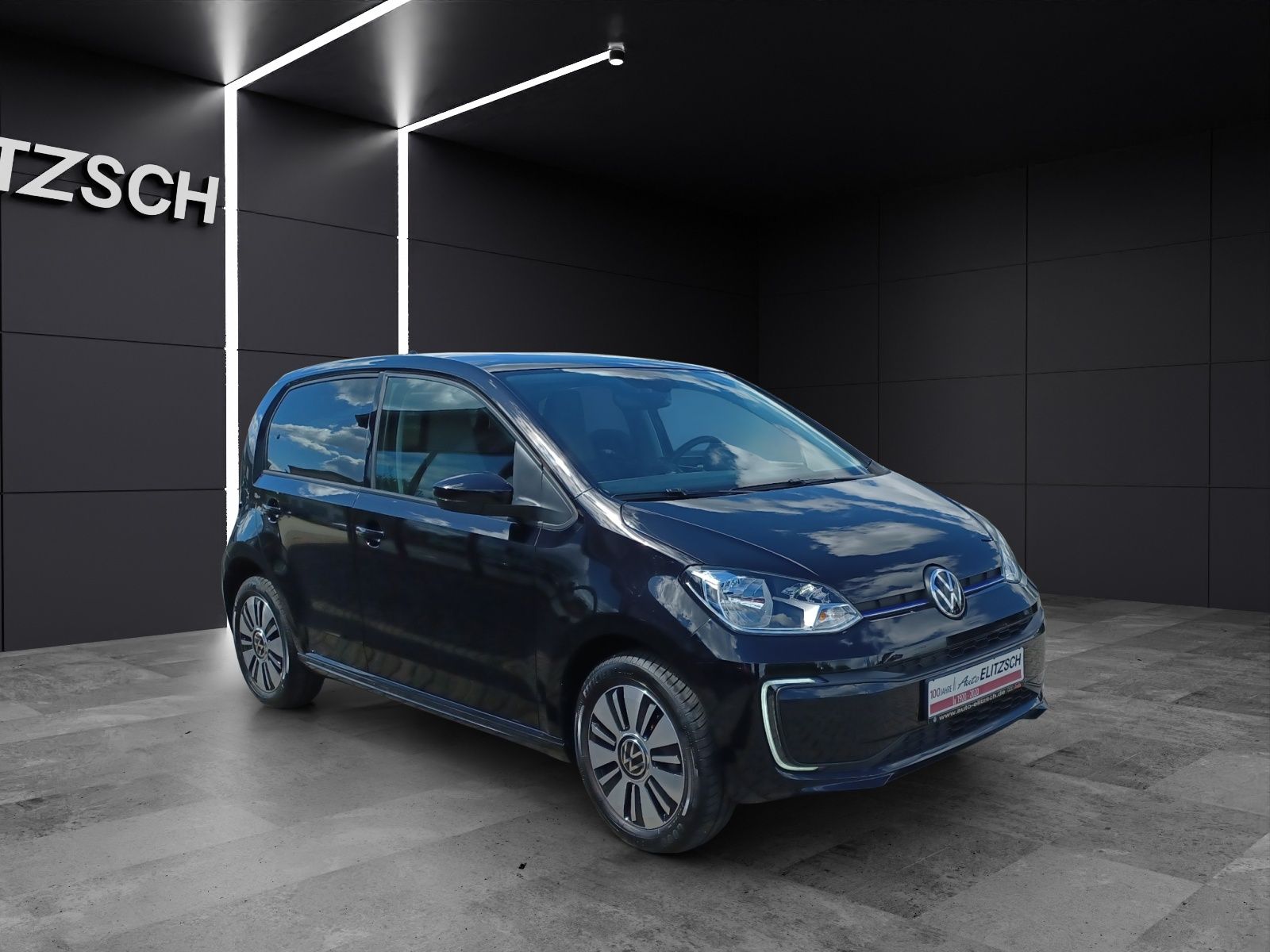 Fahrzeugabbildung Volkswagen e-up! Style-Plus Climatronic DAB SH LM