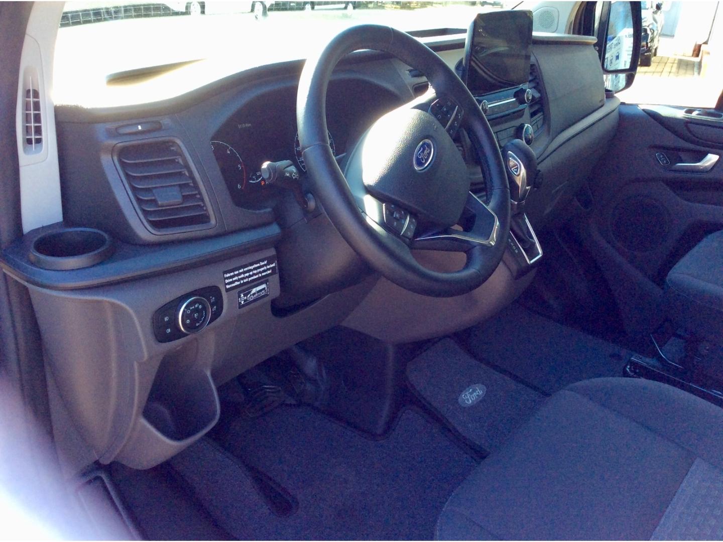 Ford Tourneo Custom Kombi Nugget Plus AHK Navi Kamera
