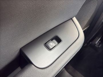 Kia XCeed 1.5 T-GDI Vision Navi Kamera Sitzheiz AHK