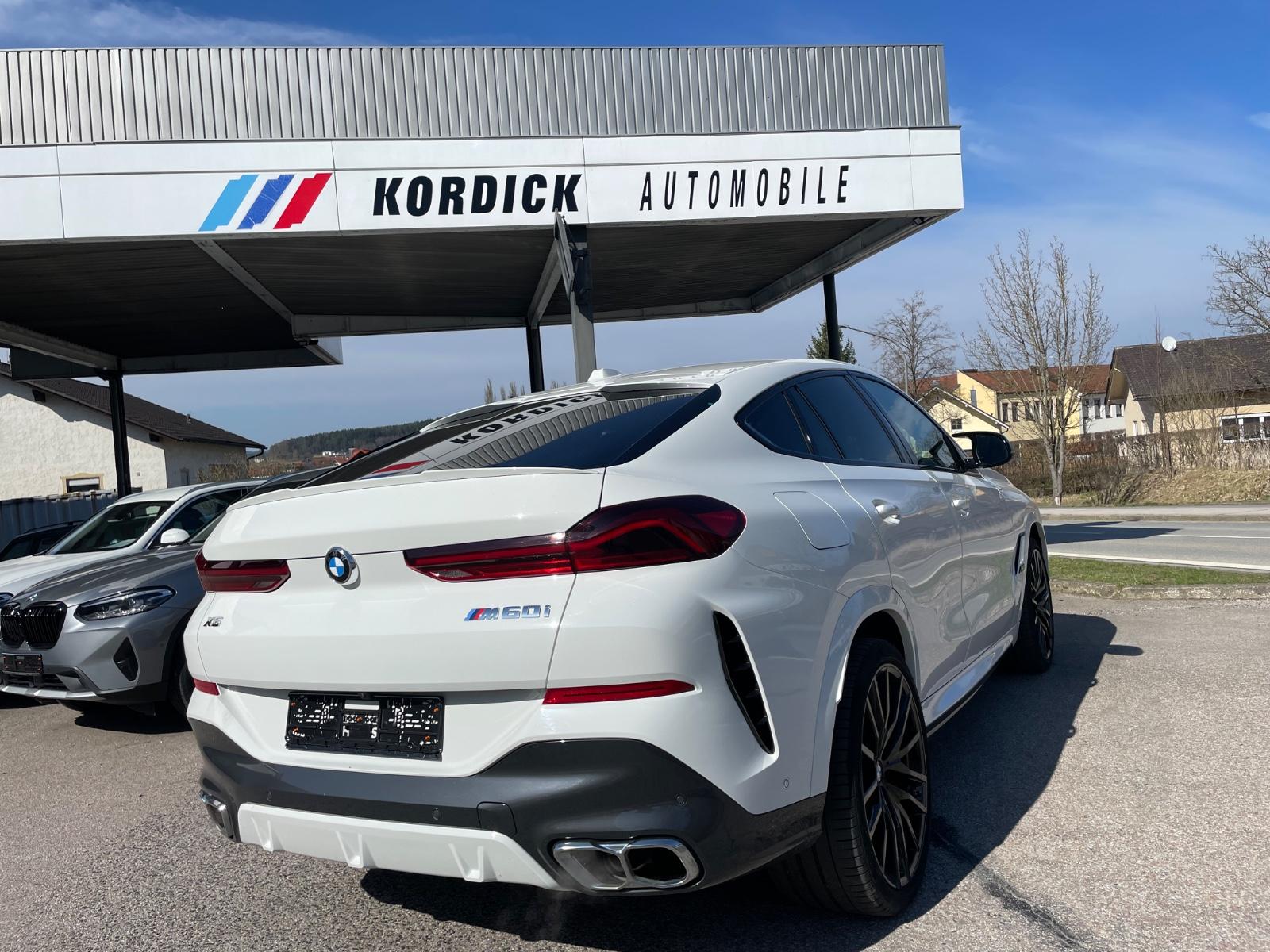 BMW X6 ///M60i xDrive/AHK 3,5T/HK HIFI/CAM