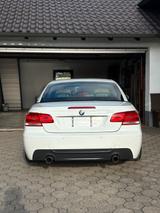 BMW E93 335i - BMW 335 aus 2008: Cabrio, 335i