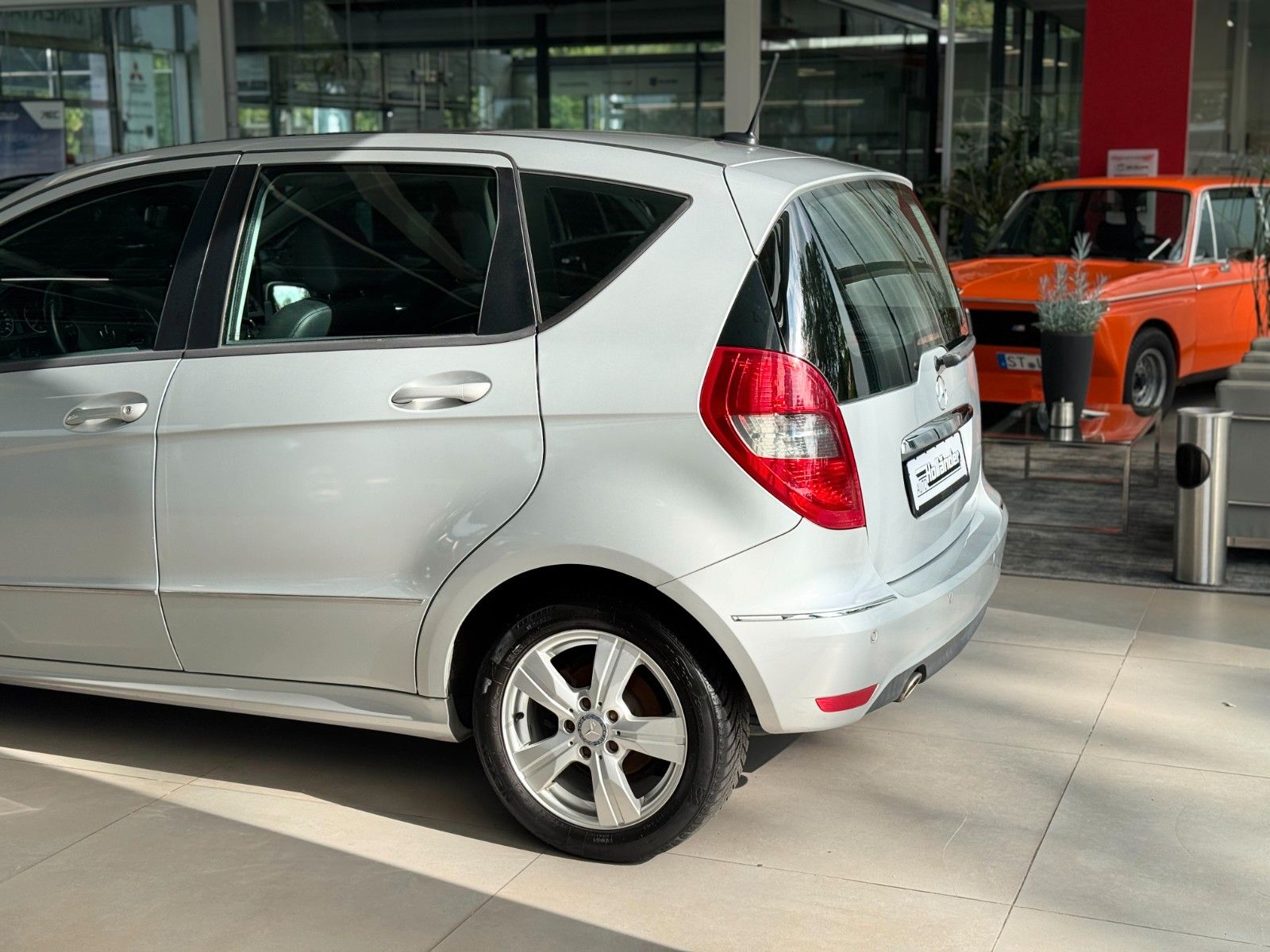 Fahrzeugabbildung Mercedes-Benz A 160 Avantgarde "Klima Parksensoren Sitzheizg."