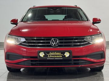 Volkswagen Passat - 4