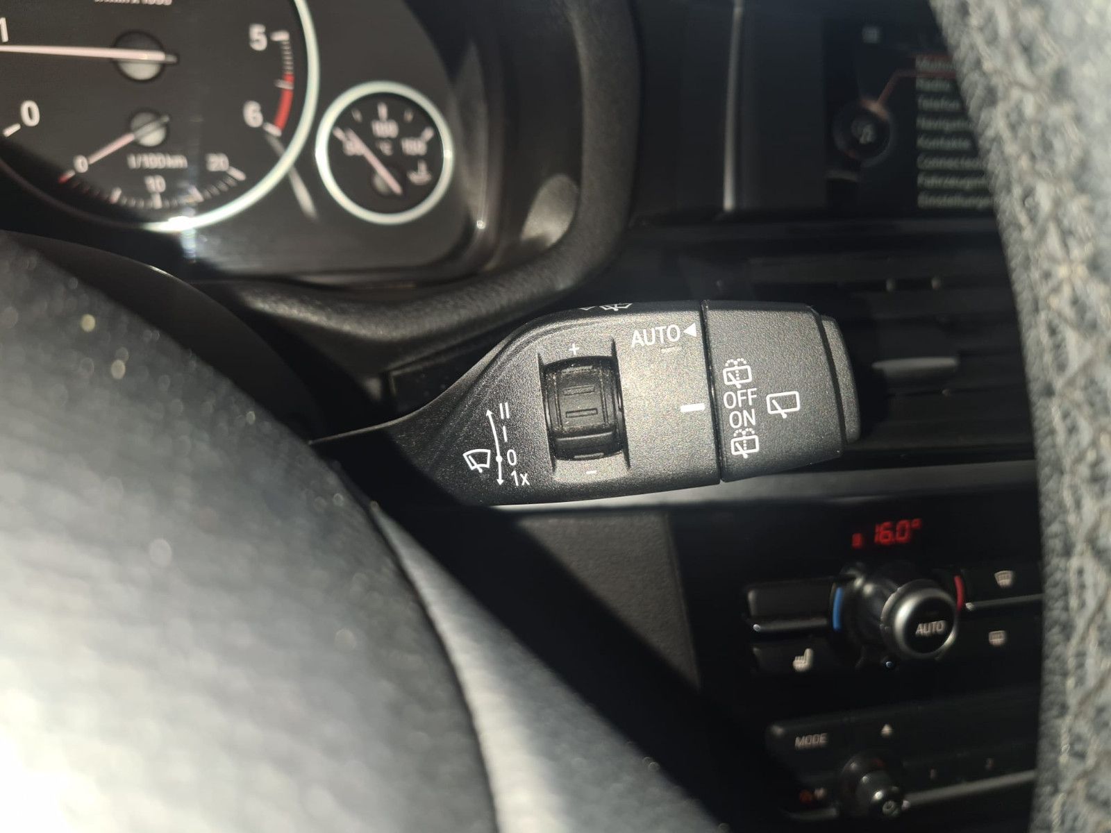 Fahrzeugabbildung BMW X3 xDrive 20 d Advantage / 1. Hand / PANO /