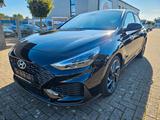 Hyundai i30 Fastback N Line Mild-Hybrid KAM SHZ LHZ NAV - Hyundai i30 Fastback N Line Gebrauchtwagen