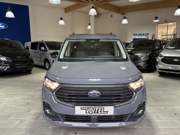 Ford Grand Tourneo Connect PHEV Titanium