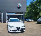 Alfa Romeo Verkaufen Giulia - Alfa Romeo Giulia: Unfallwagen