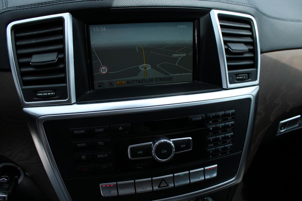 Mercedes-Benz GL 400