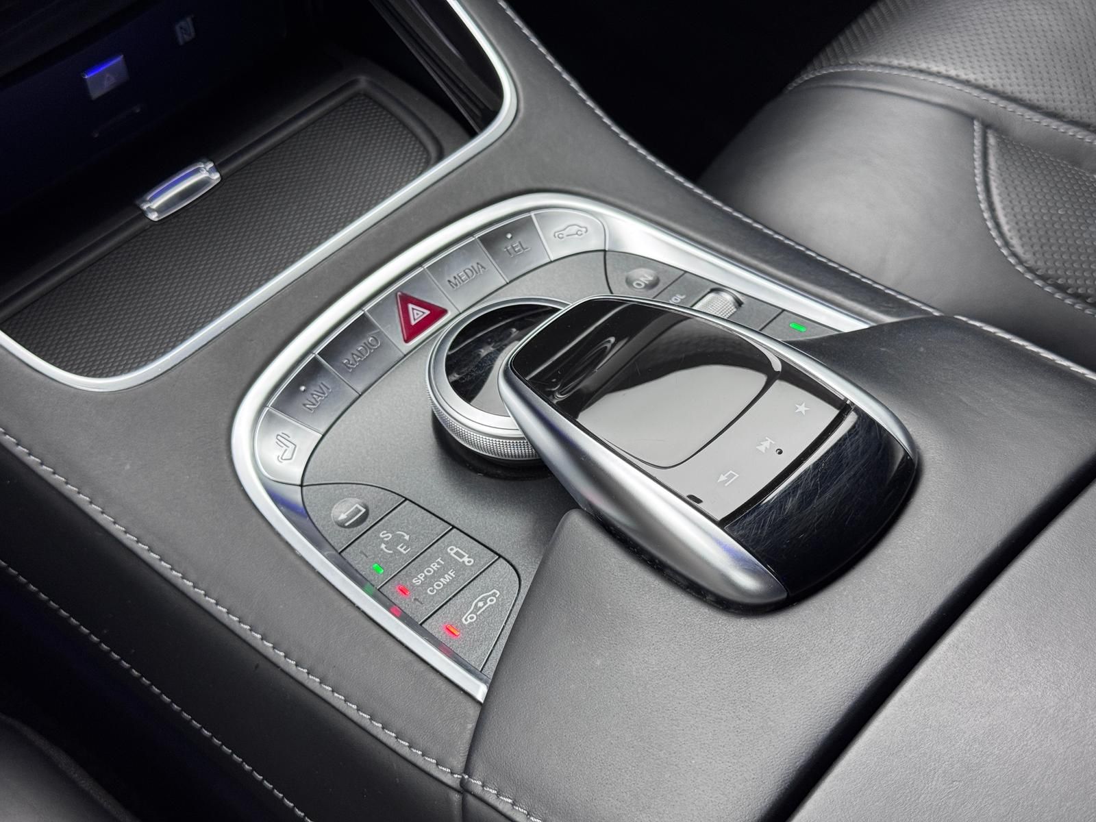 Fahrzeugabbildung Mercedes-Benz L AMG/4MATIC/PANO/BURMESTER/3xTV/CHAUFFEUR/DISTR