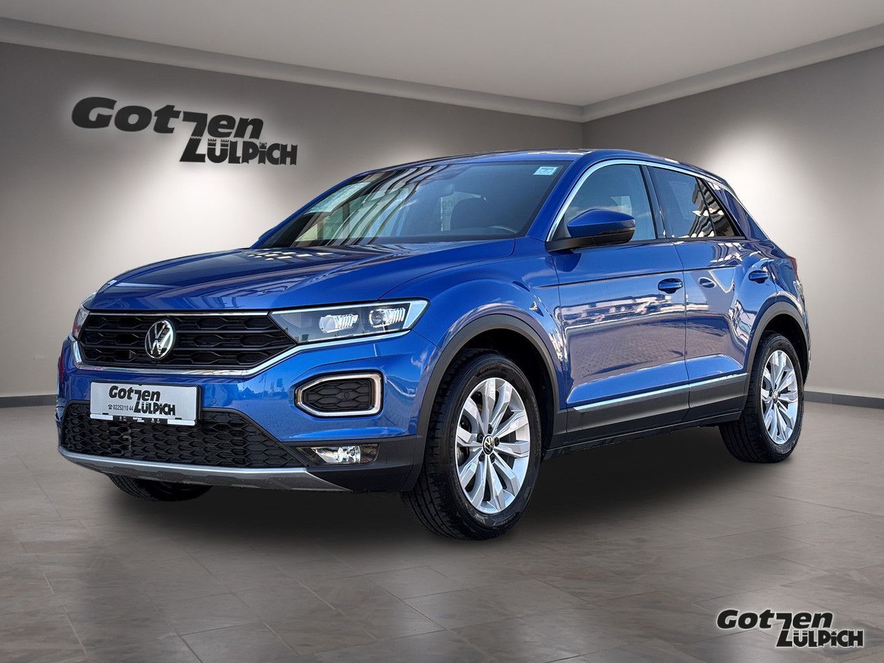 Fahrzeugabbildung Volkswagen T-Roc Sport 1,5TSI Navi LED PDC ACC Winterpaket
