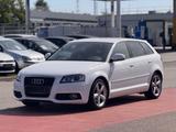 Audi A3 Sportback 1.8 TFSI S line Sportpaket plus - Audi A3: 8p Sportback