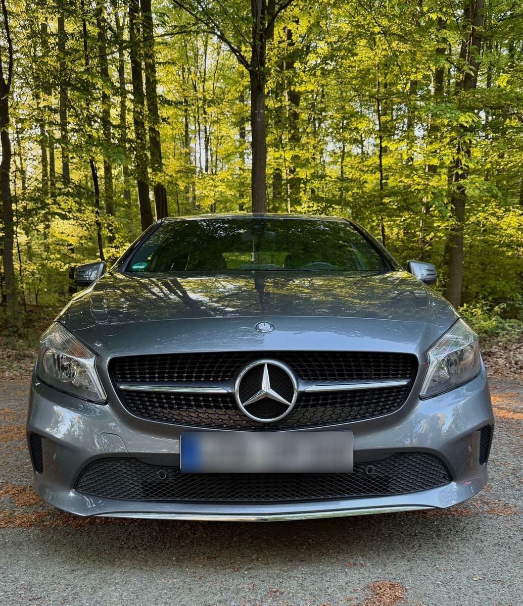 MERCEDES-BENZ Mercedes Benz A-Klasse 180 Automatik
