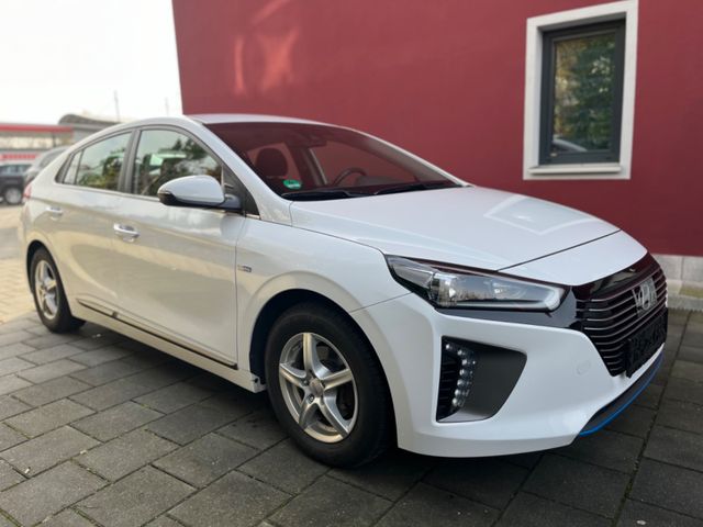 Hyundai IONIQ Ioniq Style Hybrid