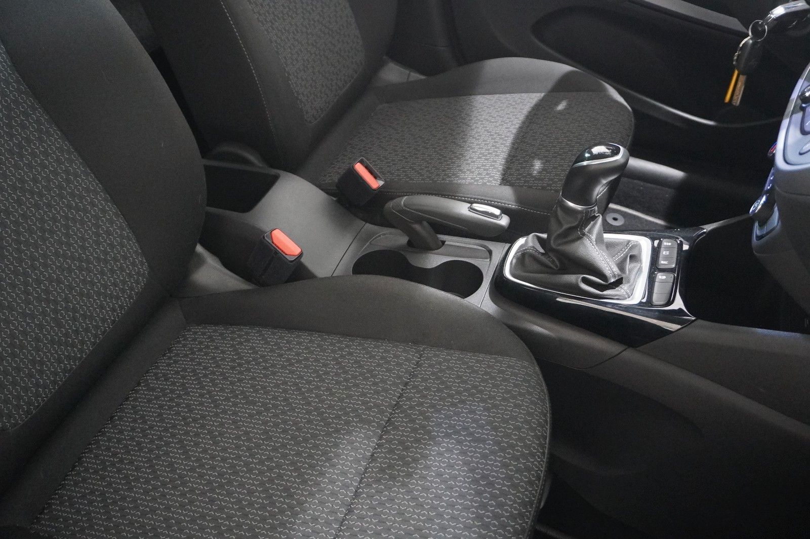 Fahrzeugabbildung Opel Crossland (X) 1.2 EDITION NAVI/LED/KAMERA/DAB+