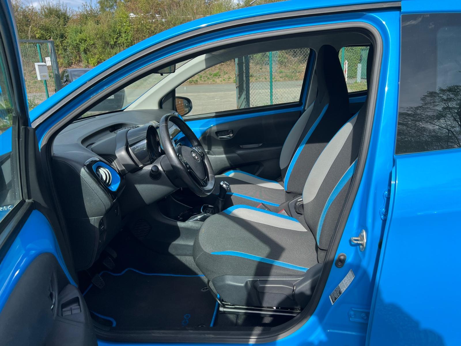 Toyota Aygo AYGO x-cite