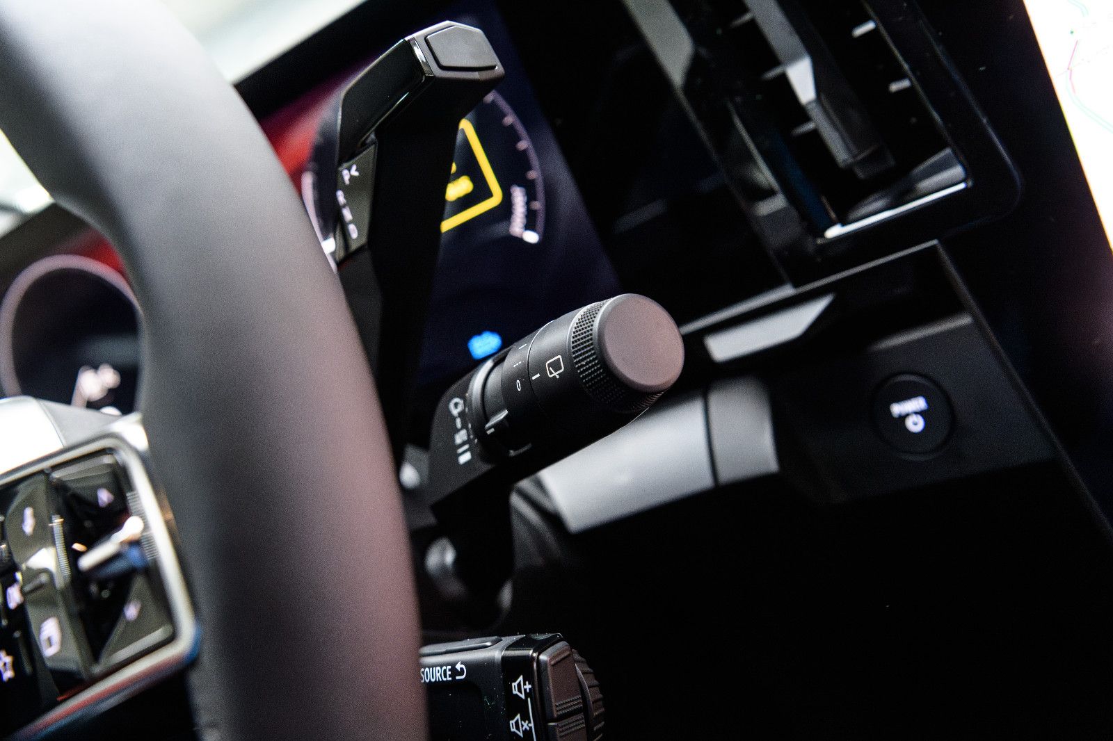 Fahrzeugabbildung Mitsubishi Eclipse Cross Diamant TOP *22KW Laden