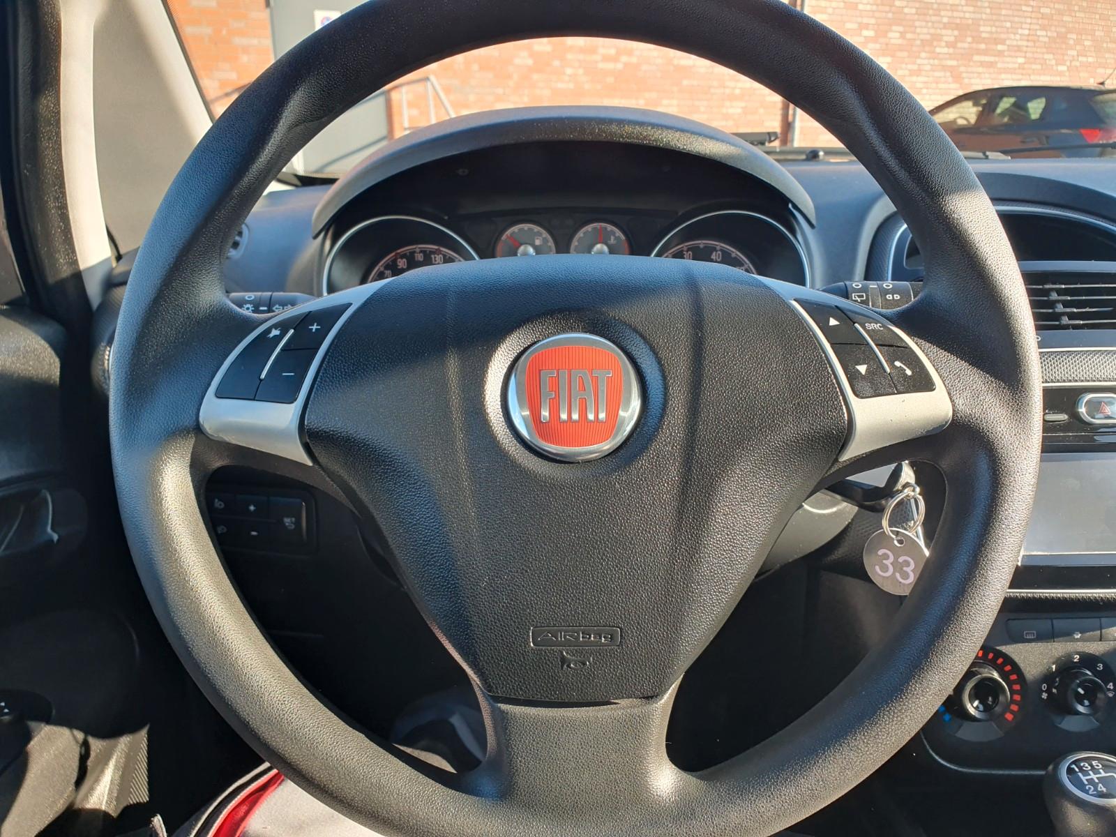 Fiat Punto 1.2 GARANTIE KLIMAANLAGE NAVIGATION