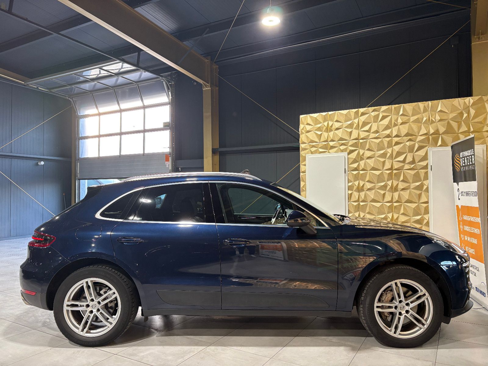 Fahrzeugabbildung Porsche Macan S Diesel/PANO/APPLE/NAVI/PDC/TEMPOMAT/SHZ