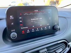 Fahrzeugabbildung Fiat Tipo Kombi 1.0 Life AAC AHK LED KAMERA PDC VORN
