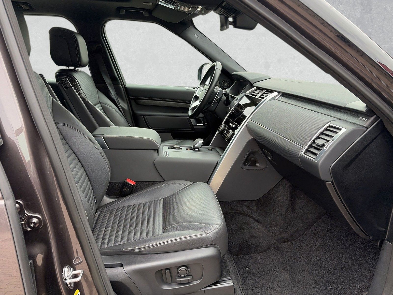 Land Rover Discovery D300 R-DYNAMIC SE Panorama/AHK imagem 3