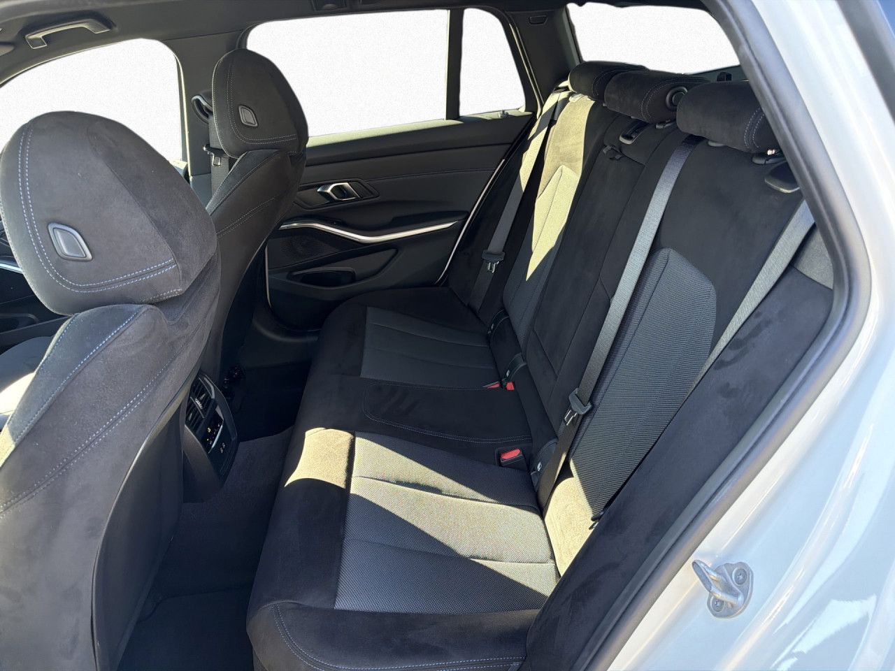 BMW 320 - Bild 14