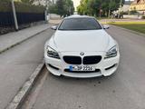 BMW M6, LED, HuD, Carbon, Soft-Close, Aktivsitz, 360 - BMW M6: Limousine