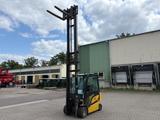 Yale ERP35VL Elektro Zinkenverstellung Seitenschieber - Angebote entsprechen deinen Suchkriterien