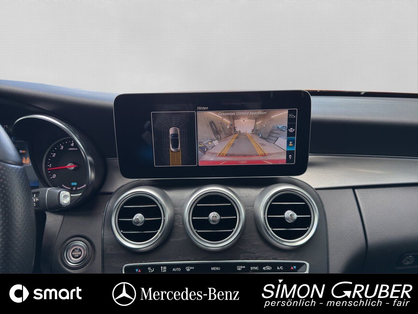 Fahrzeugabbildung Mercedes-Benz C 300 Cabrio AMG Burmester AHK Multibeam Distron