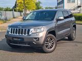 Jeep Grand Cherokee 3.0 CRD Overland*Autom.*Xenon* - Jeep Grand Cherokee aus 2012 mit Diesel-Antrieb
